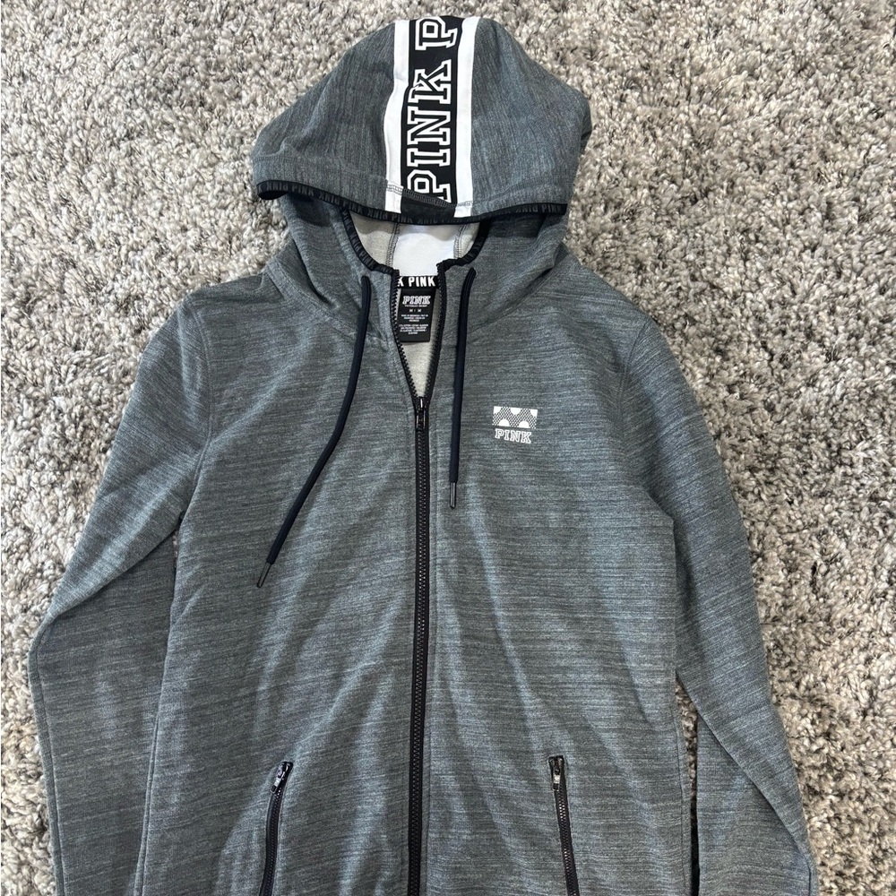 Victoria’s Secret Pink zip up hoodie sz M